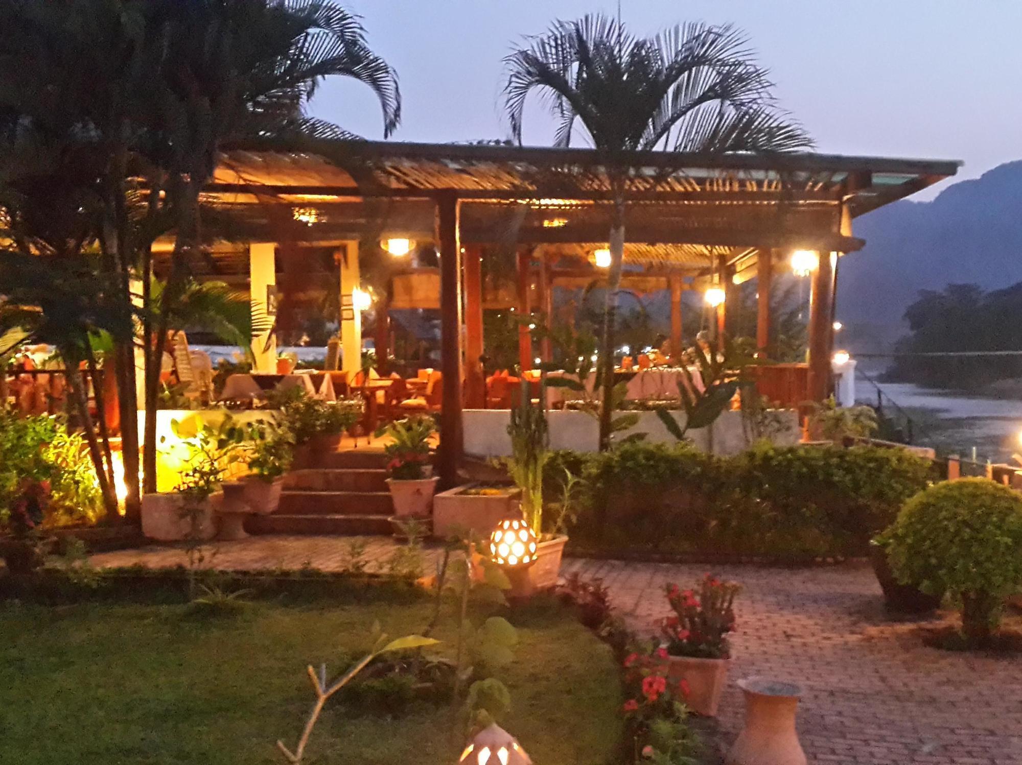 Villa Nam Song Vang Vieng Zewnętrze zdjęcie
