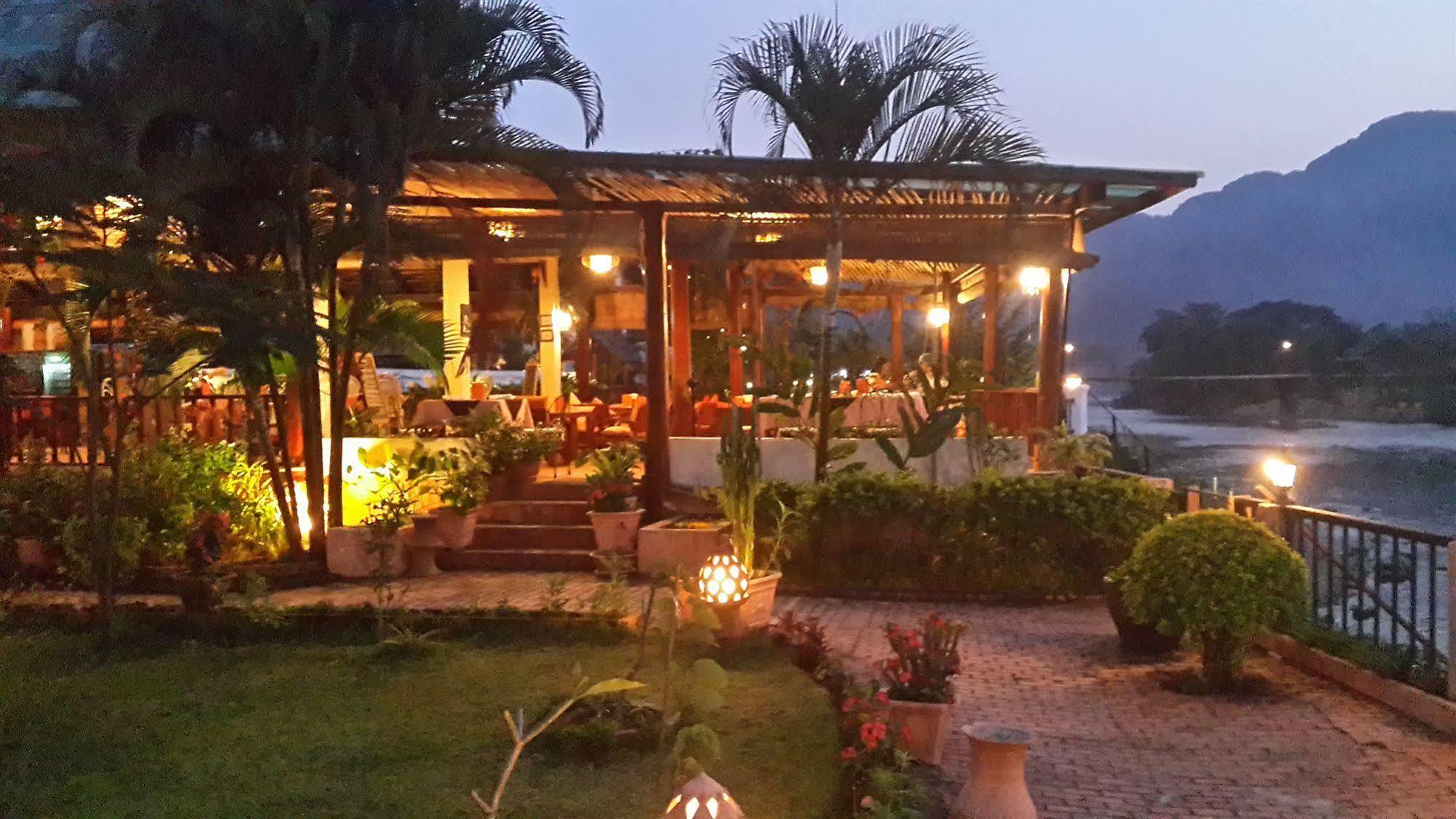 Villa Nam Song Vang Vieng Zewnętrze zdjęcie